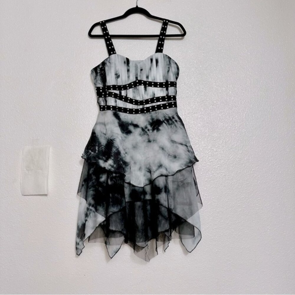 The Pyramid Collection Gray Black dress S